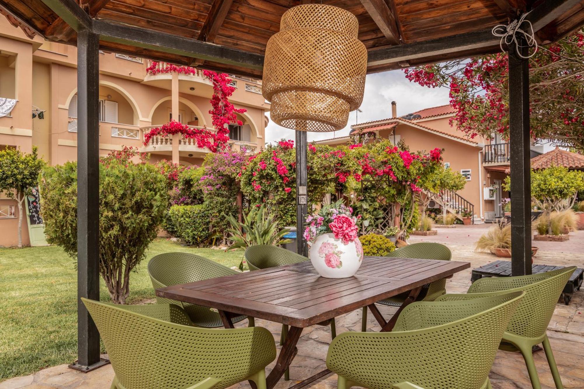 Filoxenia Luxury Studios & Apartments Zakynthos stad Exteriör bild