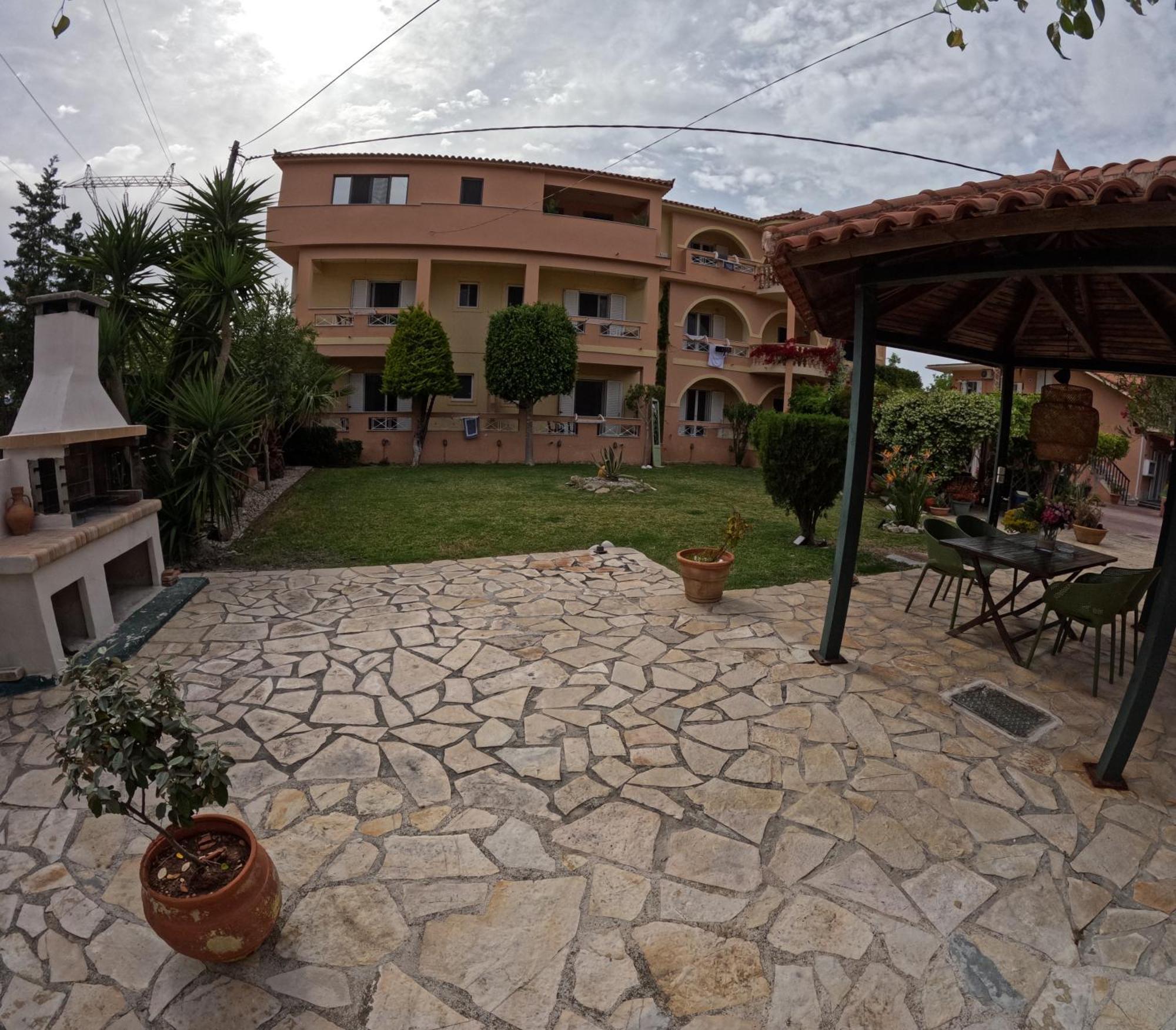 Filoxenia Luxury Studios & Apartments Zakynthos stad Exteriör bild