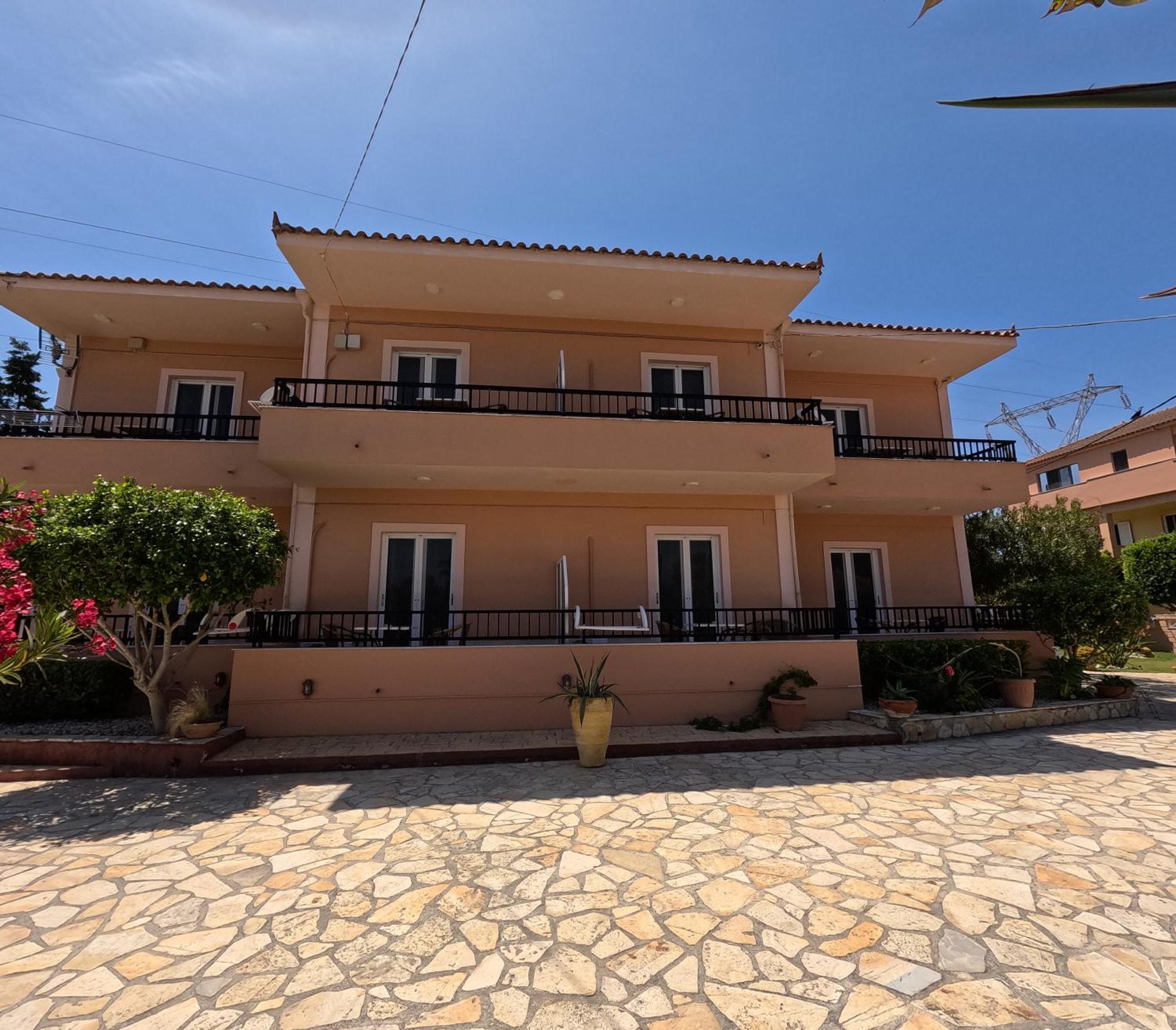 Filoxenia Luxury Studios & Apartments Zakynthos stad Exteriör bild
